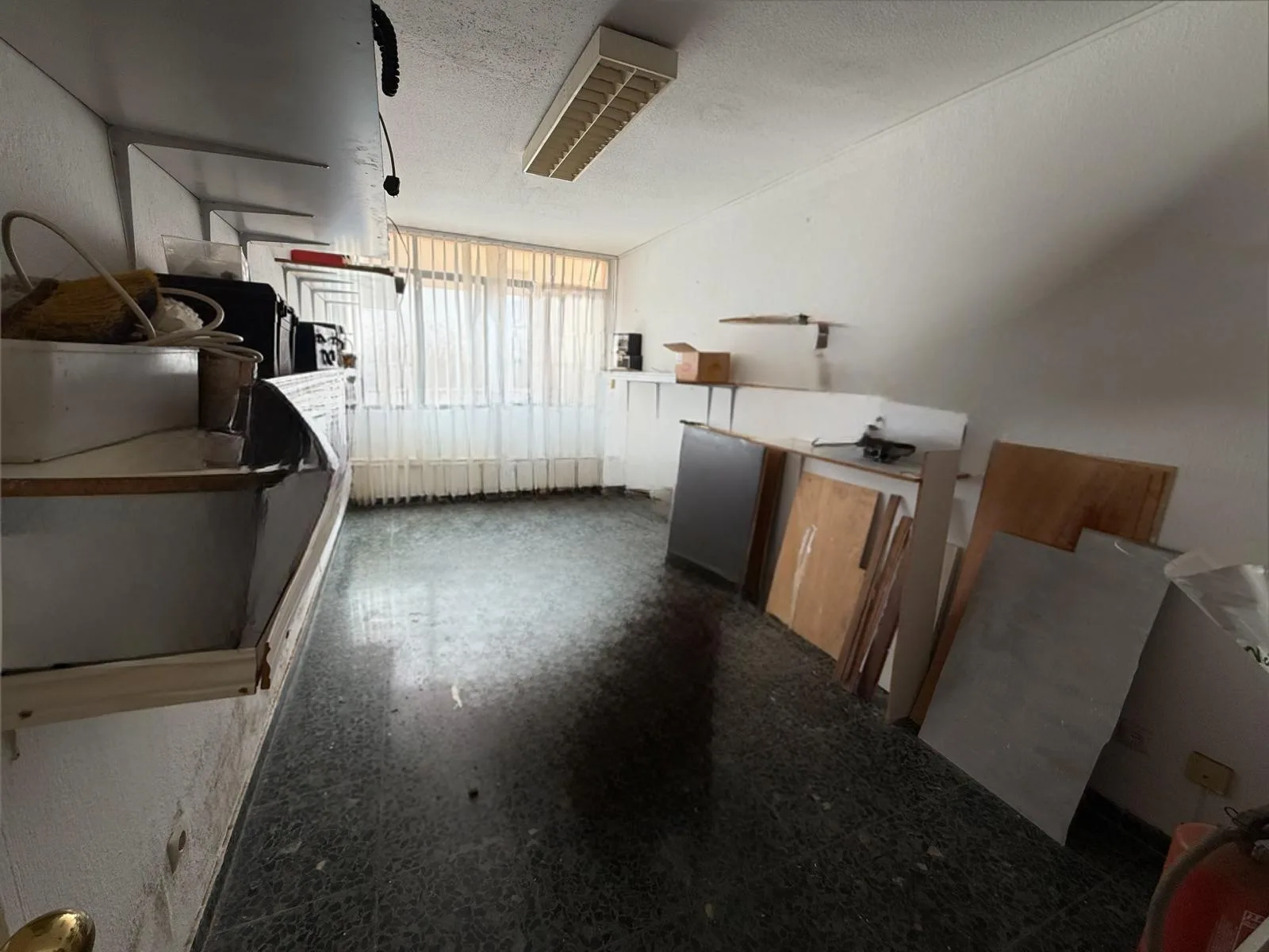 Piso de 3 dormitorios en centro marbella, es una planta entera pero solo se vende este apartamento. - Marbella Centro
